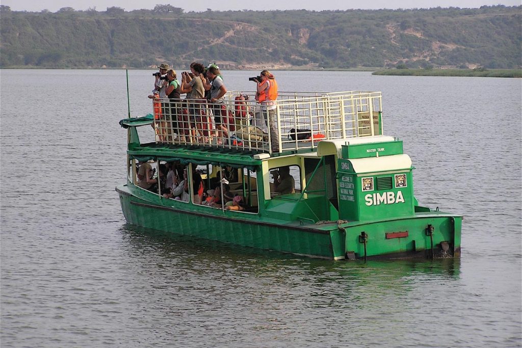 Boat Cruises Image